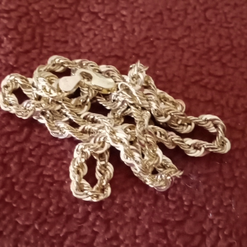 **SOLD SOLD** 10k YELLOW GOLD ROPE NECKLACE - Picture 7 of 8